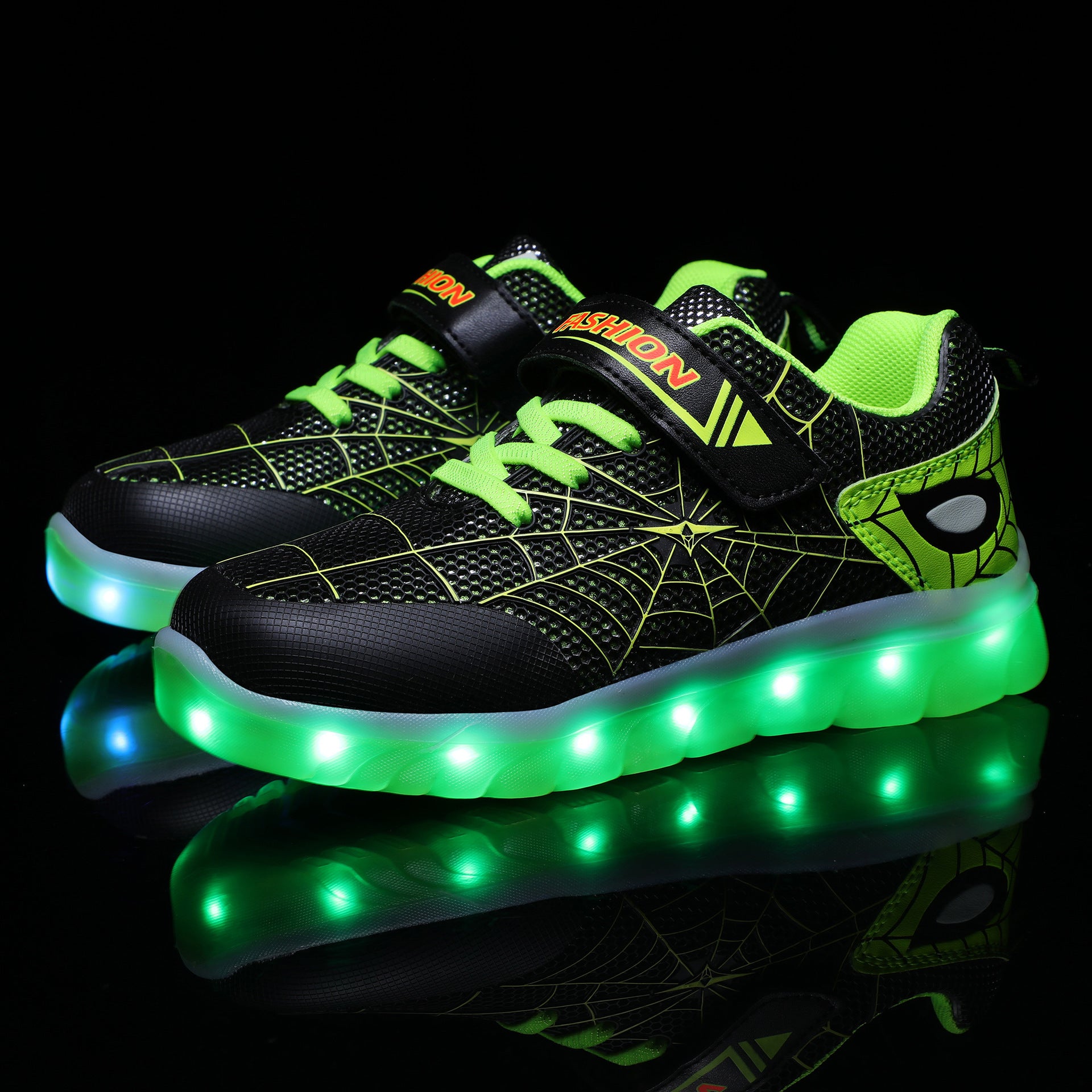 FlashRun USB Glow Shoes - Drivegears