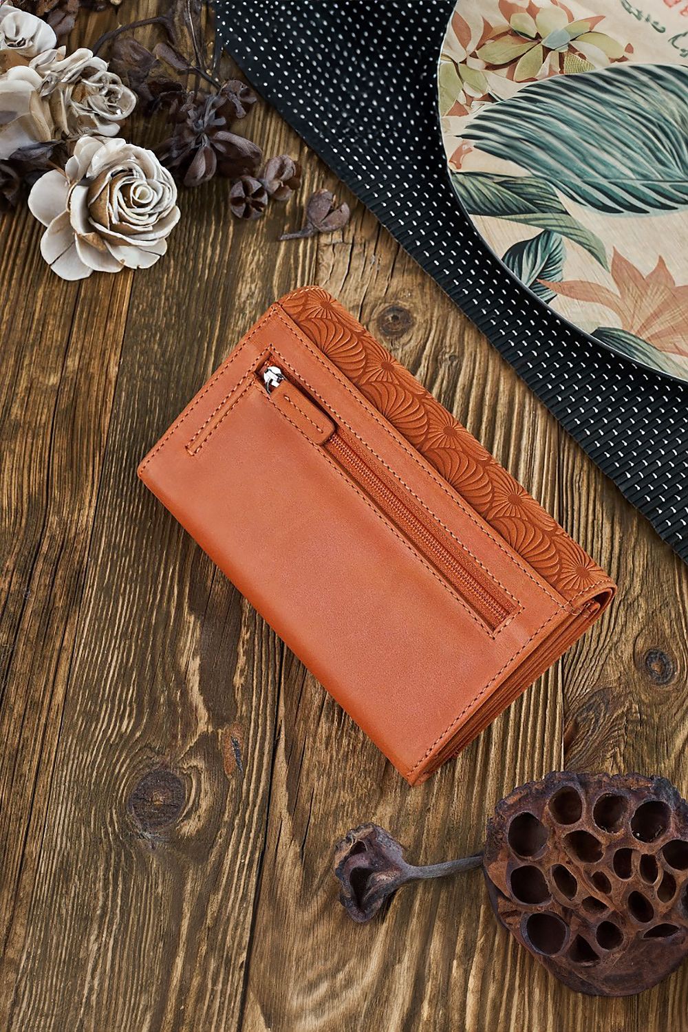 Geometric Pattern Leather Wallet with RFID Protection