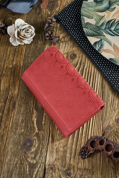 Geometric Pattern Leather Wallet with RFID Protection