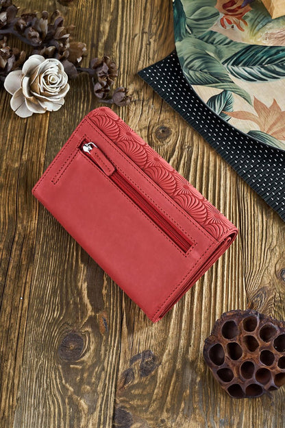 Geometric Pattern Leather Wallet with RFID Protection