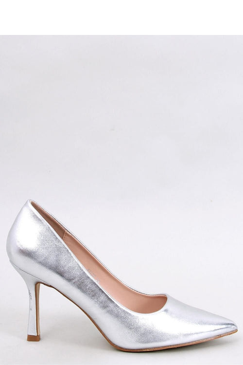 Graceful Tapered-Toe Stiletto Pumps