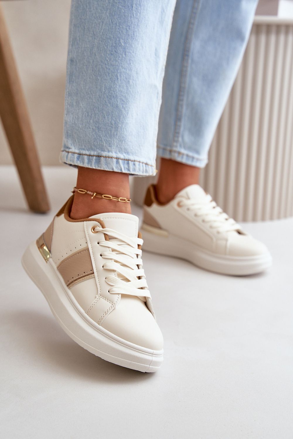 Fashionable Women's Platform Sneakers