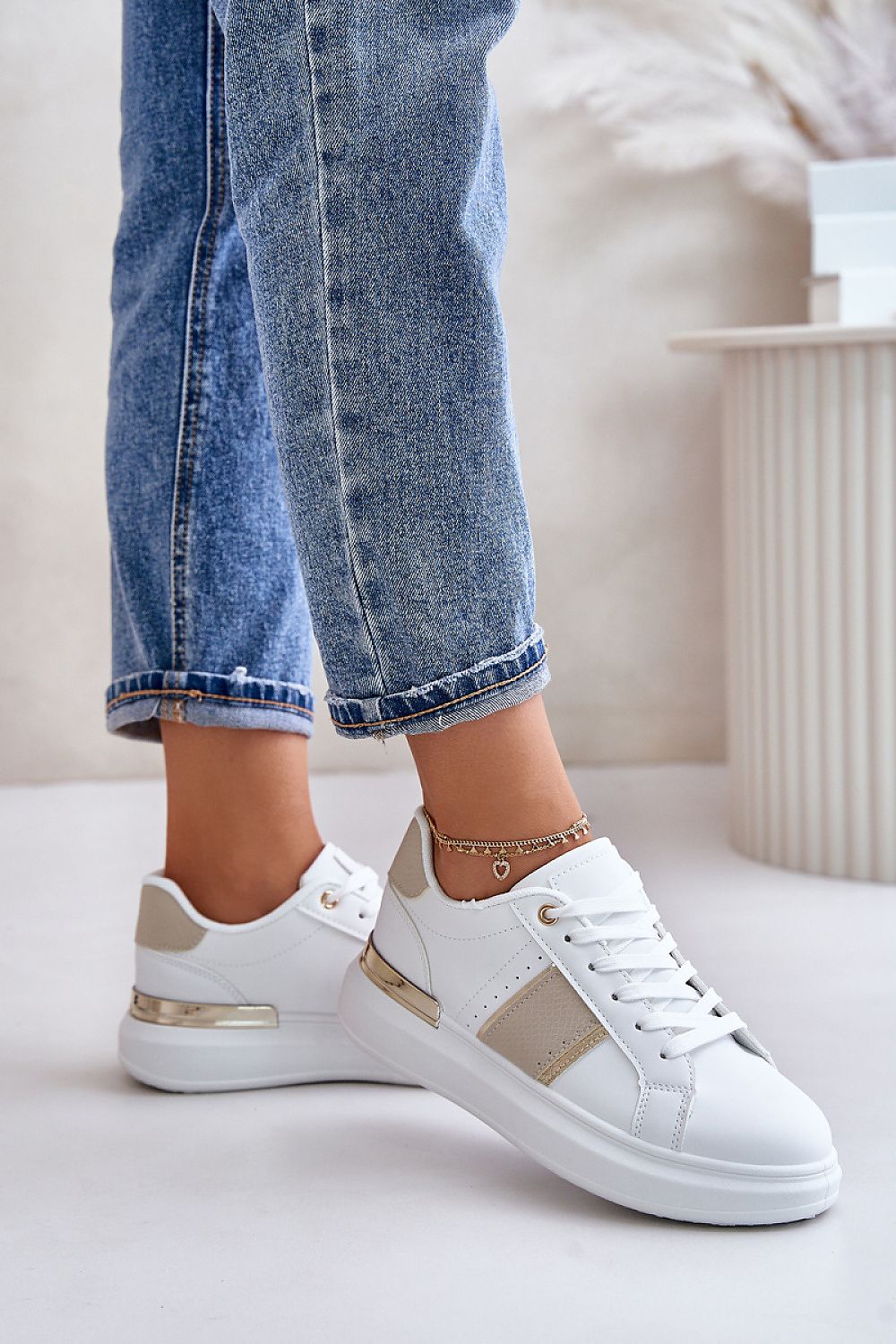 Fashionable Women's Platform Sneakers