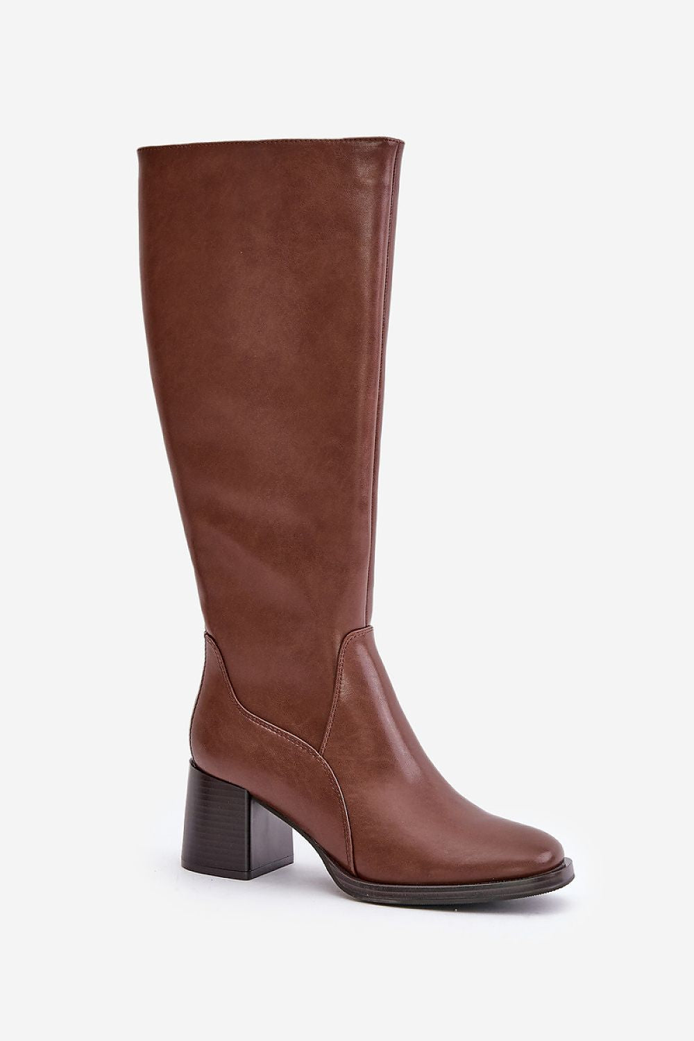 Elegant leather Heel boots