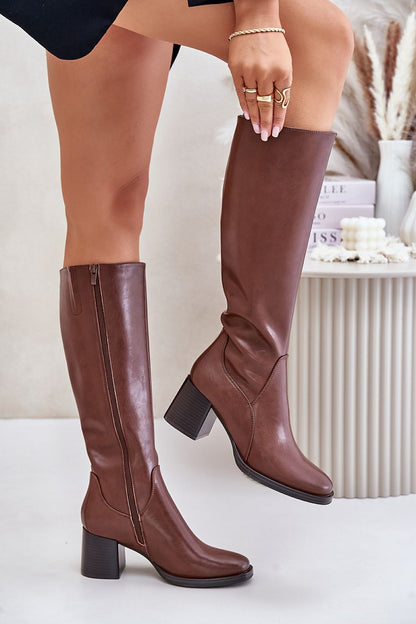 Elegant leather Heel boots