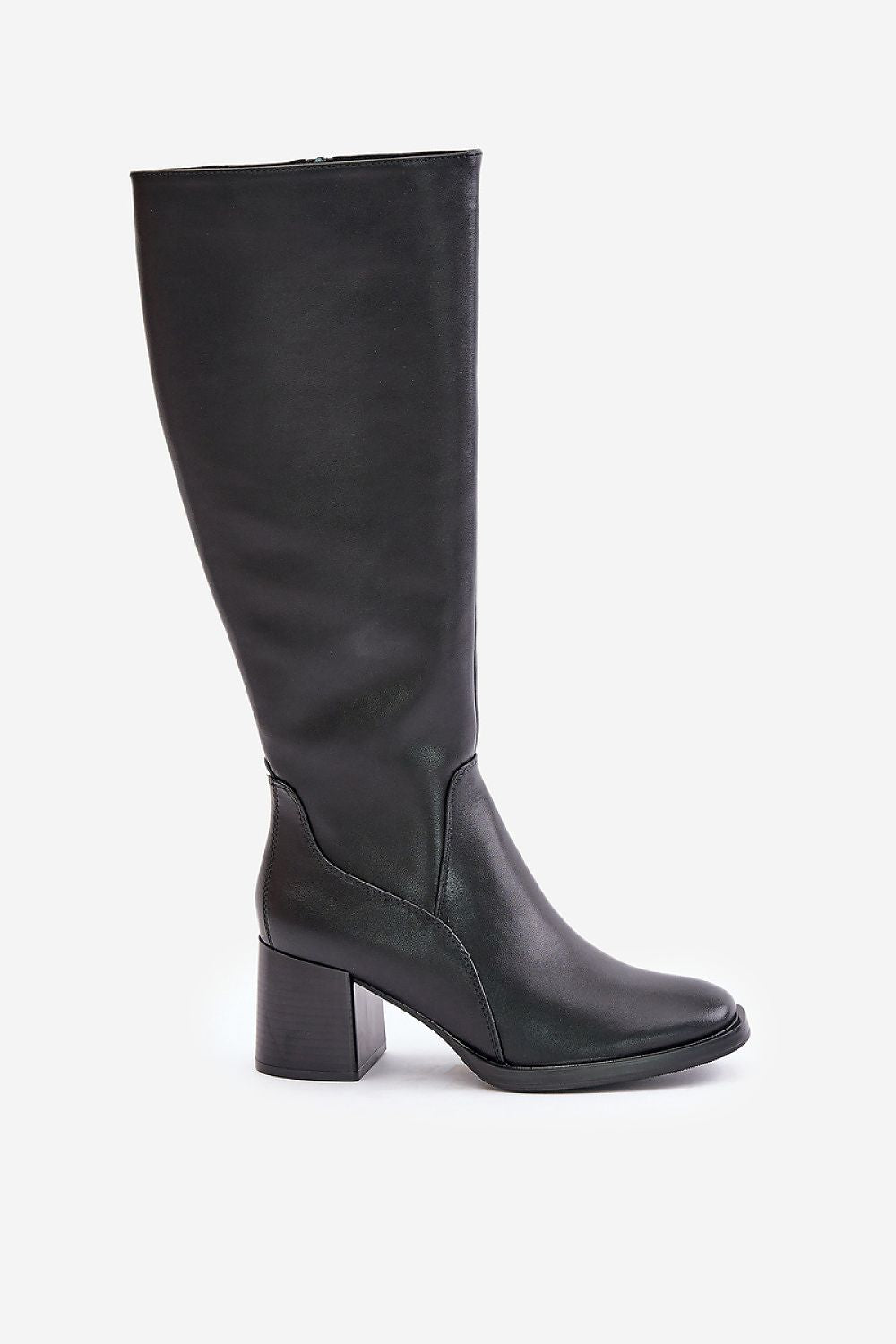 Elegant leather Heel boots