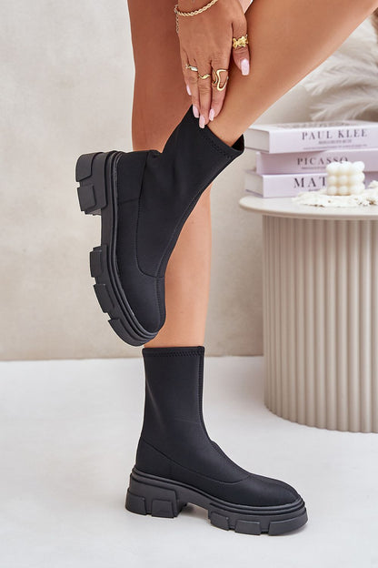 Short Boots with Flat Heel