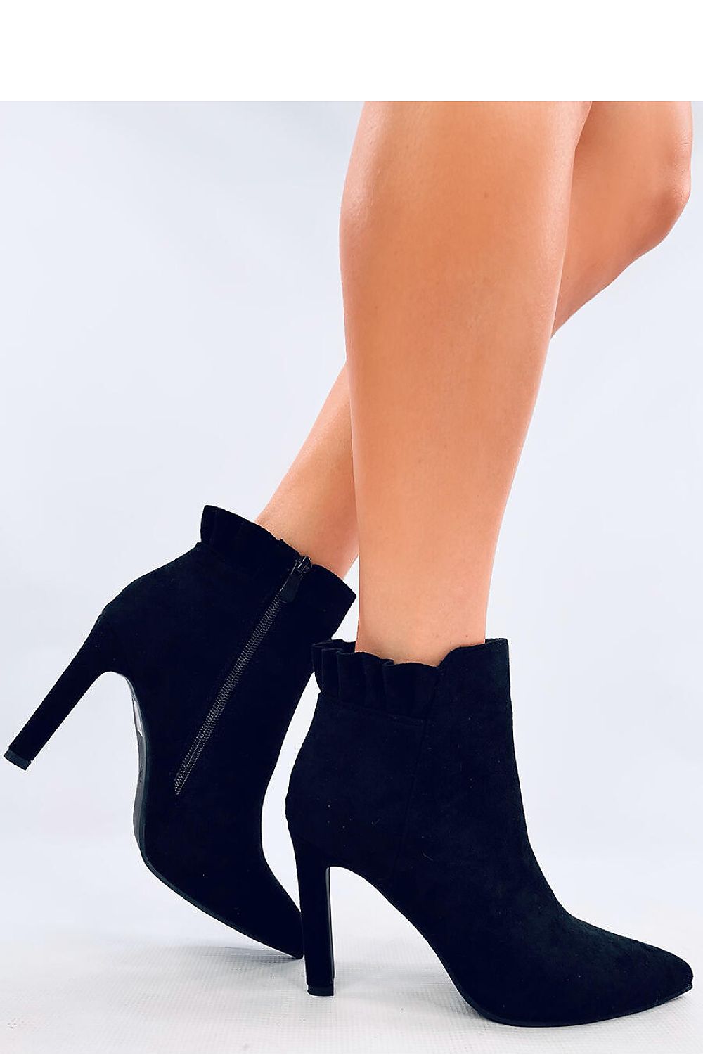 Sharp Toe Heel Boots Black